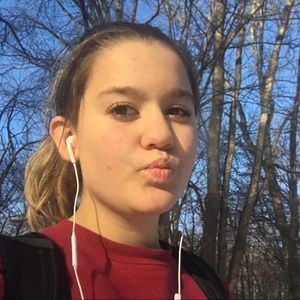 Meet your Posher, Sara